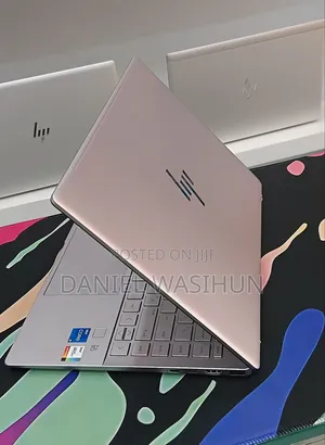 New Laptop HP Pavilion 14 16GB Intel Core i5 SSD 1T