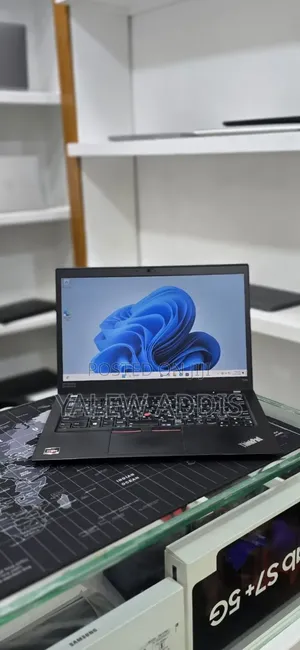 New Laptop Lenovo ThinkPad T14 16GB AMD Ryzen 5 SSD 512GB
