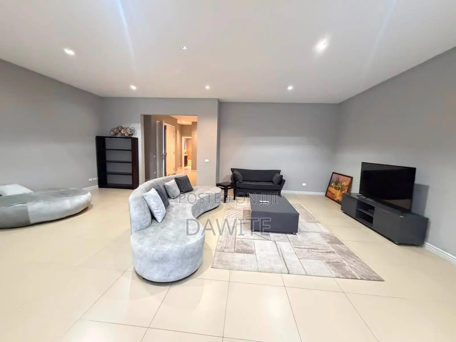 Furnished 4bdrm Apartment in የግል, Bole for sale
