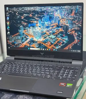 New Laptop HP Victus 15 16GB AMD Ryzen 5 SSD 512GB