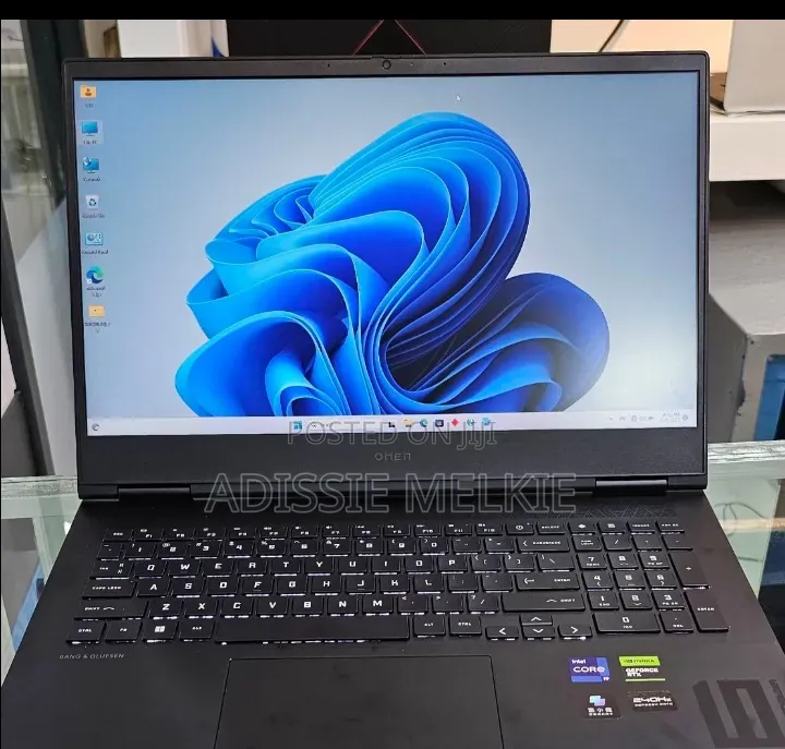 New Laptop HP Omen 16 16GB Intel Core i9 SSD 512GB