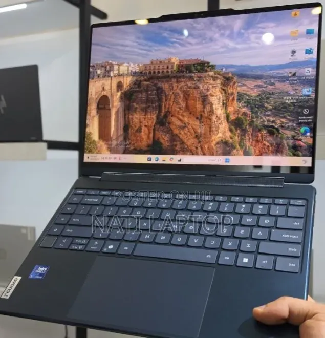 New Laptop Lenovo 16GB Intel Core Ultra 7 SSD 1T