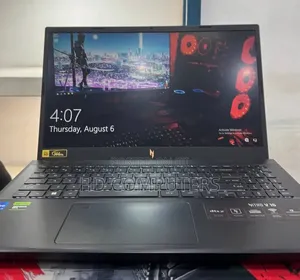New Laptop Acer Predator Helios 300 16GB Intel Core i7 SSD 512GB