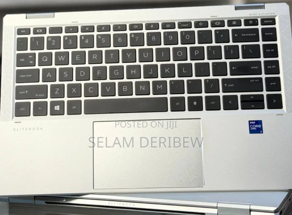 New Laptop HP EliteBook 1040 G8 16GB Intel Core i7 SSD 512GB