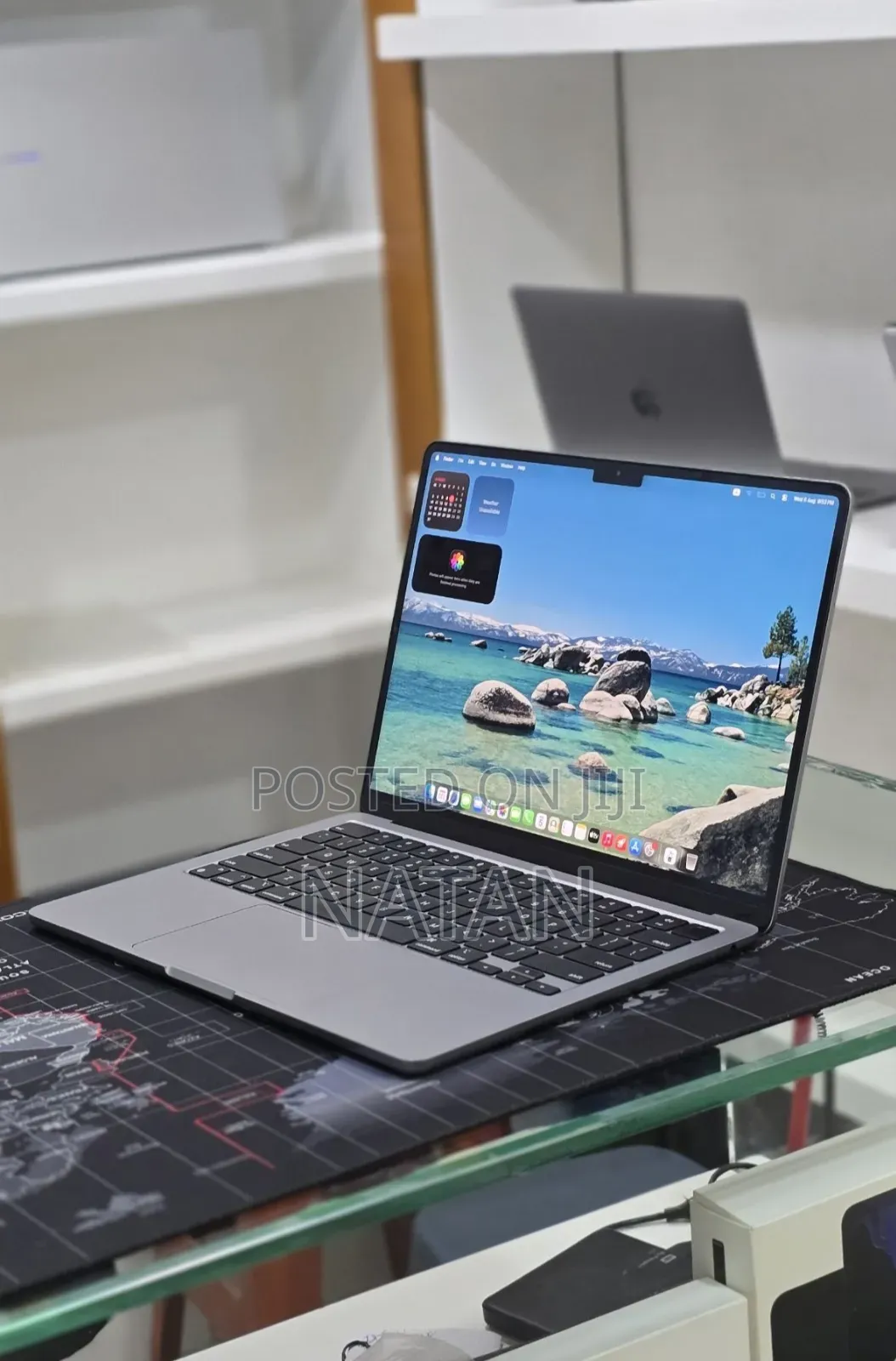 New Laptop Apple MacBook Air 2022 M2 16GB Apple M2 SSD 256GB