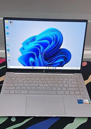 New Laptop HP Pavilion 14 16GB Intel Core i5 SSD 1T