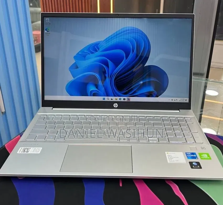 New Laptop HP Pavilion 15 16GB Intel Core i5 SSD 512GB