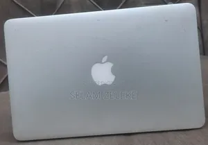 New Laptop Apple MacBook Air 4GB Intel Core i5 SSD 500GB