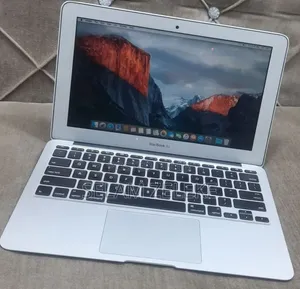 New Laptop Apple MacBook Air 4GB Intel Core i5 SSD 500GB