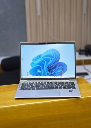 New Laptop HP EliteBook 830 16GB Intel Core i7 SSD 512GB