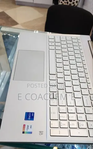 New Laptop HP 16GB Intel SSD 512GB