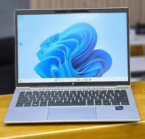 New Laptop HP EliteBook 830 16GB Intel Core i7 SSD 512GB