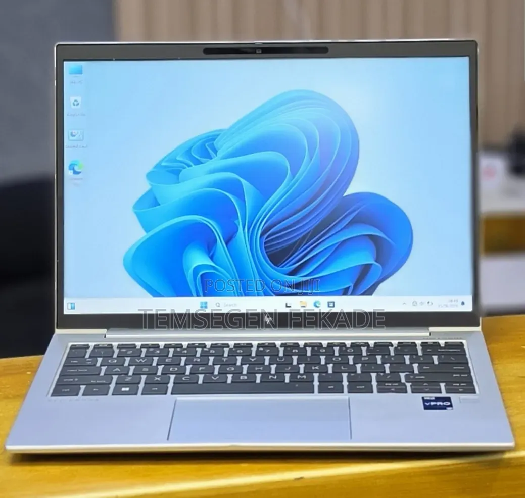 New Laptop HP EliteBook 830 16GB Intel Core i7 SSD 512GB