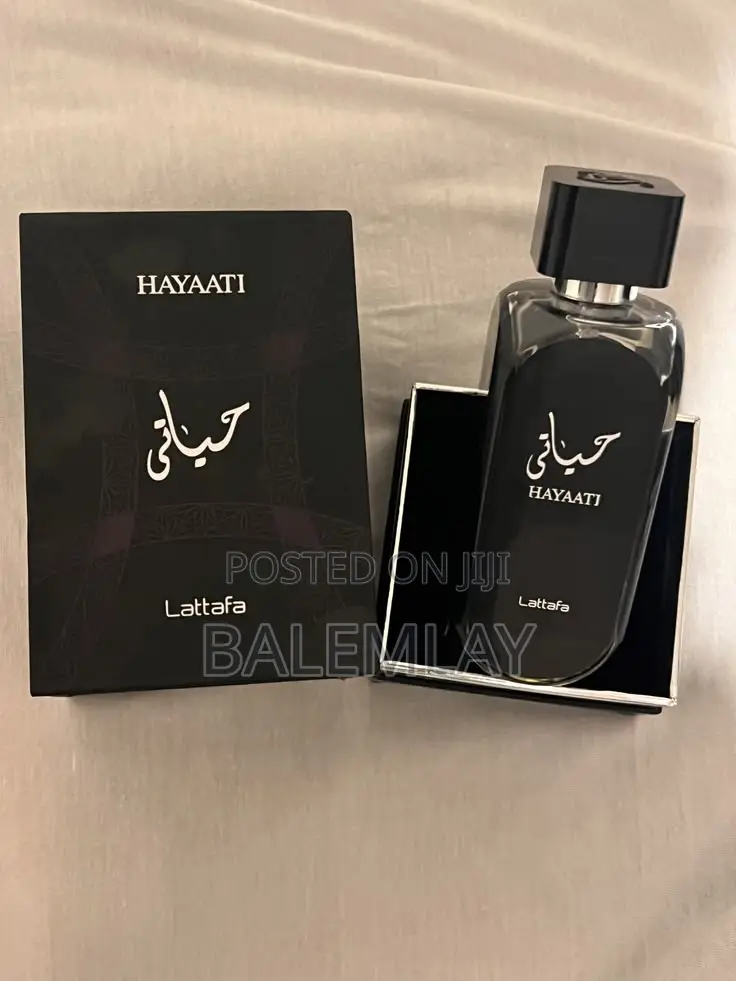 Hayati Black by Lattafa