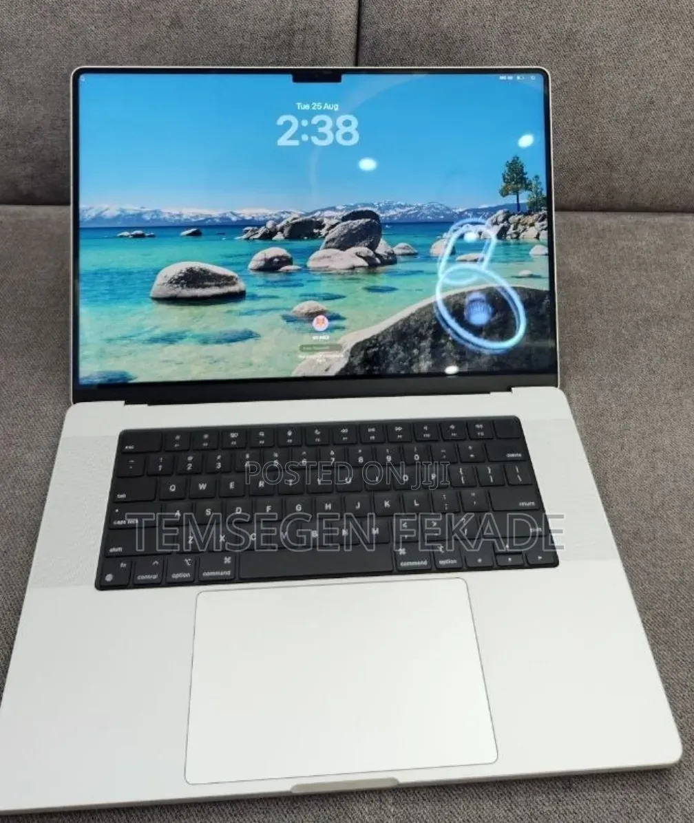 New Laptop Apple MacBook Pro 2021 M1 16GB Apple M1 Pro SSD 1T