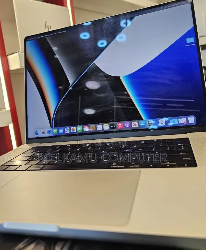 New Laptop Apple MacBook Pro 2021 M1 16GB Apple M1 SSD 512GB