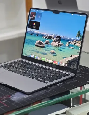 New Laptop Apple MacBook Air 2022 M2 16GB Apple M2 SSD 256GB
