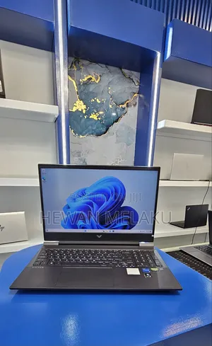 New Laptop HP Victus 15 16GB Intel Core i5 SSD 512GB