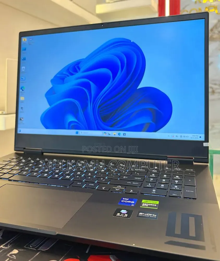 New Laptop HP Omen 16 16GB Intel Core i9 SSD 1T