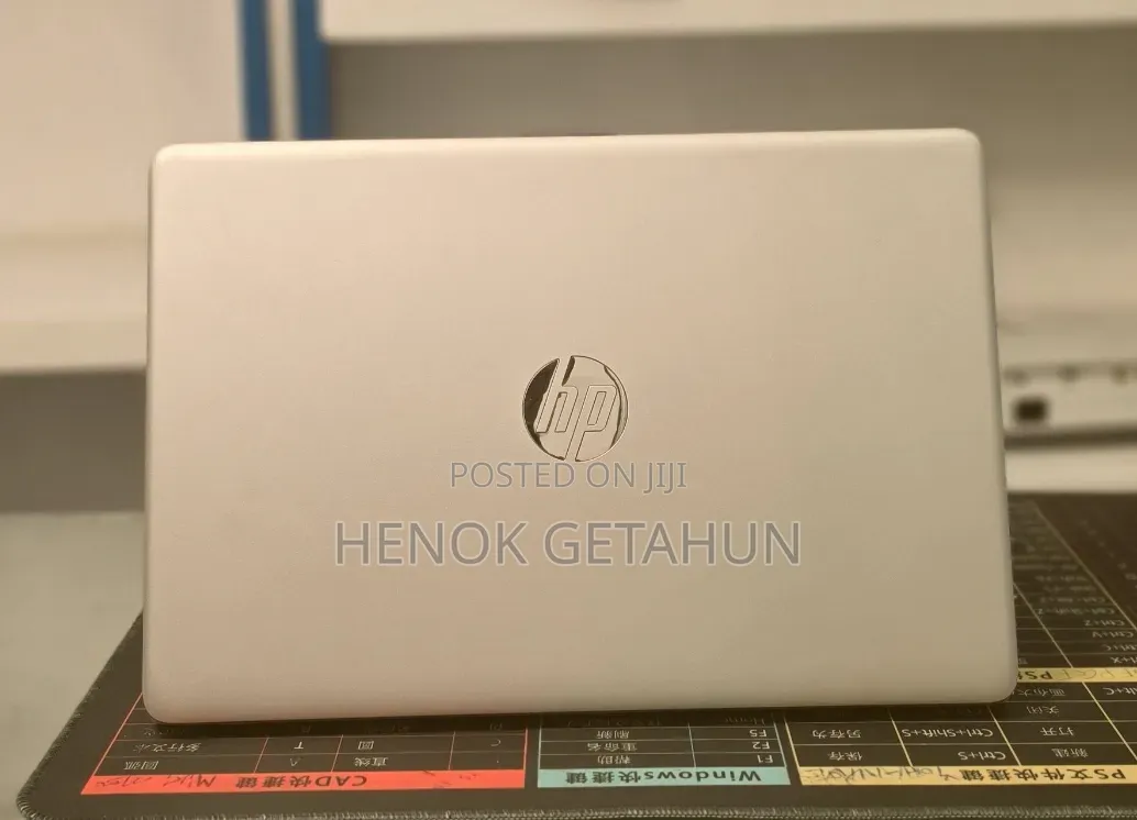 New Laptop HP Stream Notebook 8GB Intel Core i5 HDD+SSD 1T