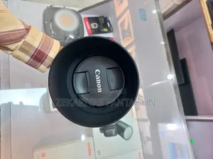 Canon RF85mm Fixed Lens