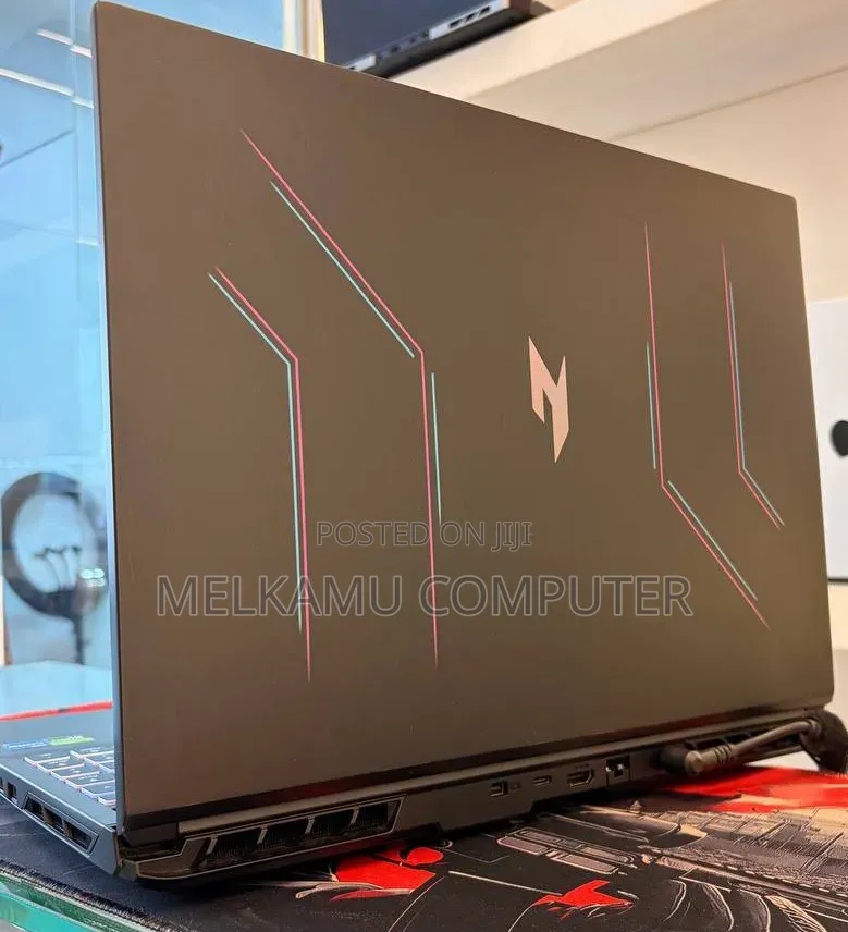 New Laptop Acer Nitro V 16 16GB Intel Core i7 SSD 1T