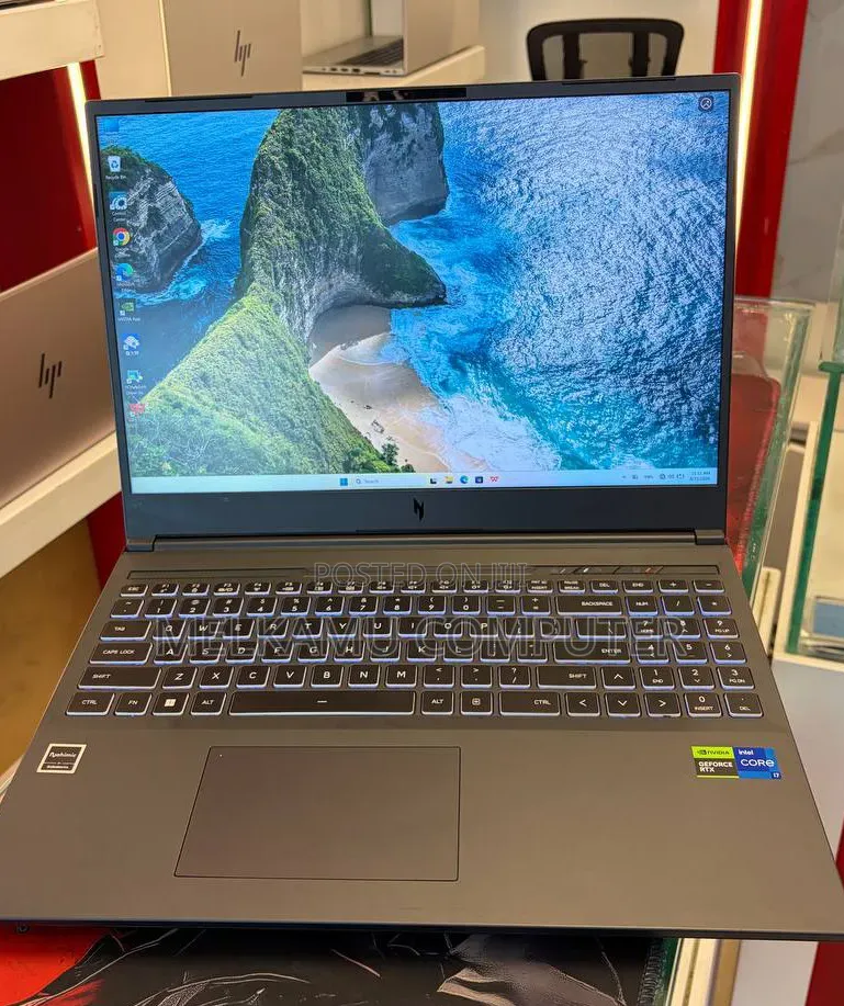 New Laptop Acer Nitro V 16 16GB Intel Core i7 SSD 1T
