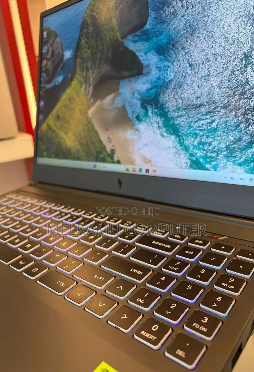 New Laptop Acer Nitro V 16 16GB Intel Core i7 SSD 1T