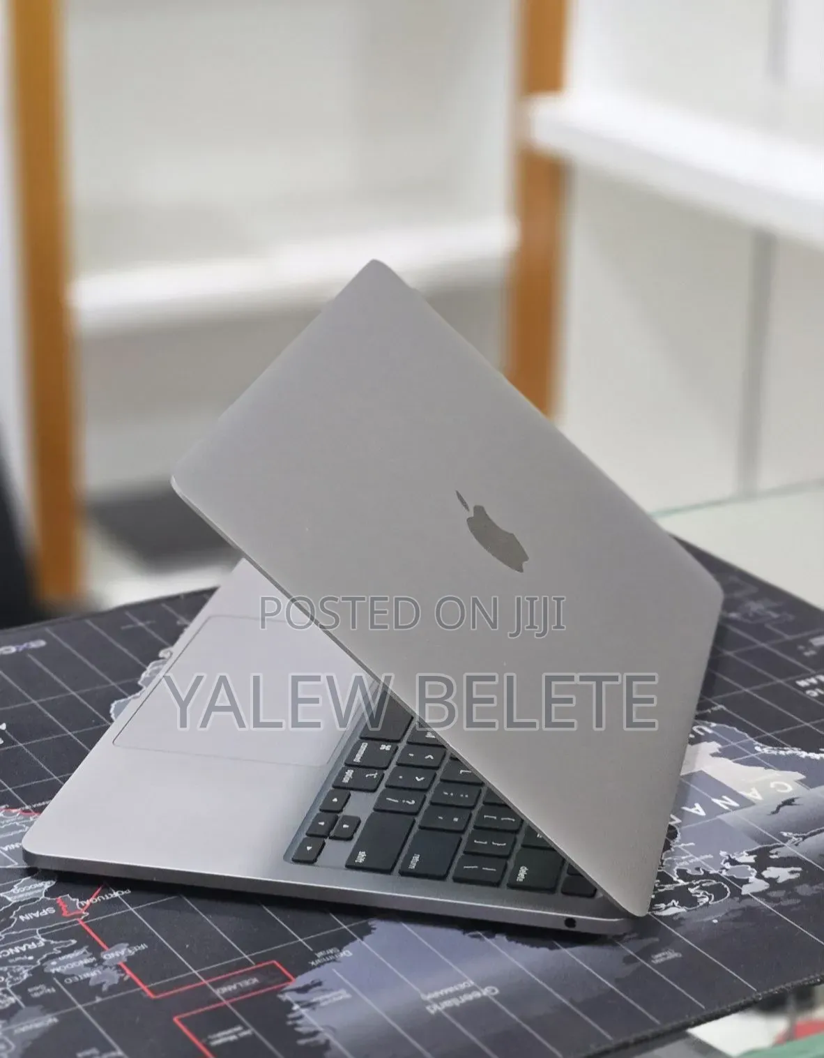 New Laptop Apple MacBook Pro 2022 M2 16GB Apple M2 SSD 512GB