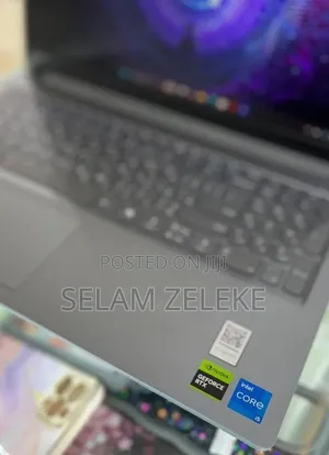 New Laptop Lenovo 16GB AMD Ryzen 7 SSD 512GB