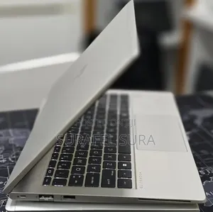 New Laptop HP EliteBook 640 G10 16GB AMD Ryzen 5 SSD 512GB