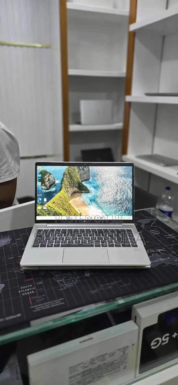 New Laptop HP EliteBook 640 G10 16GB AMD Ryzen 5 SSD 512GB