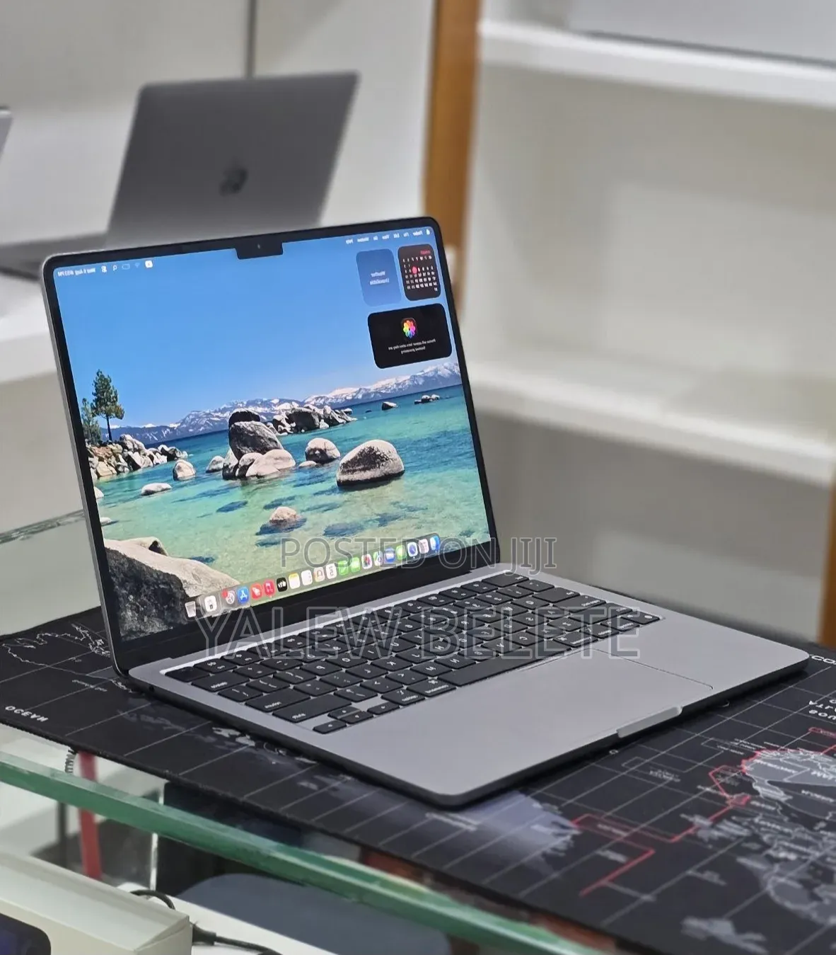 New Laptop Apple MacBook Air 2022 M2 16GB Apple M2 SSD 256GB