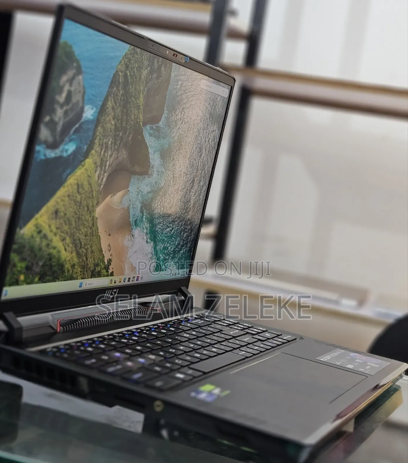 New Laptop MSI 32GB Intel Core i9 SSD 1T