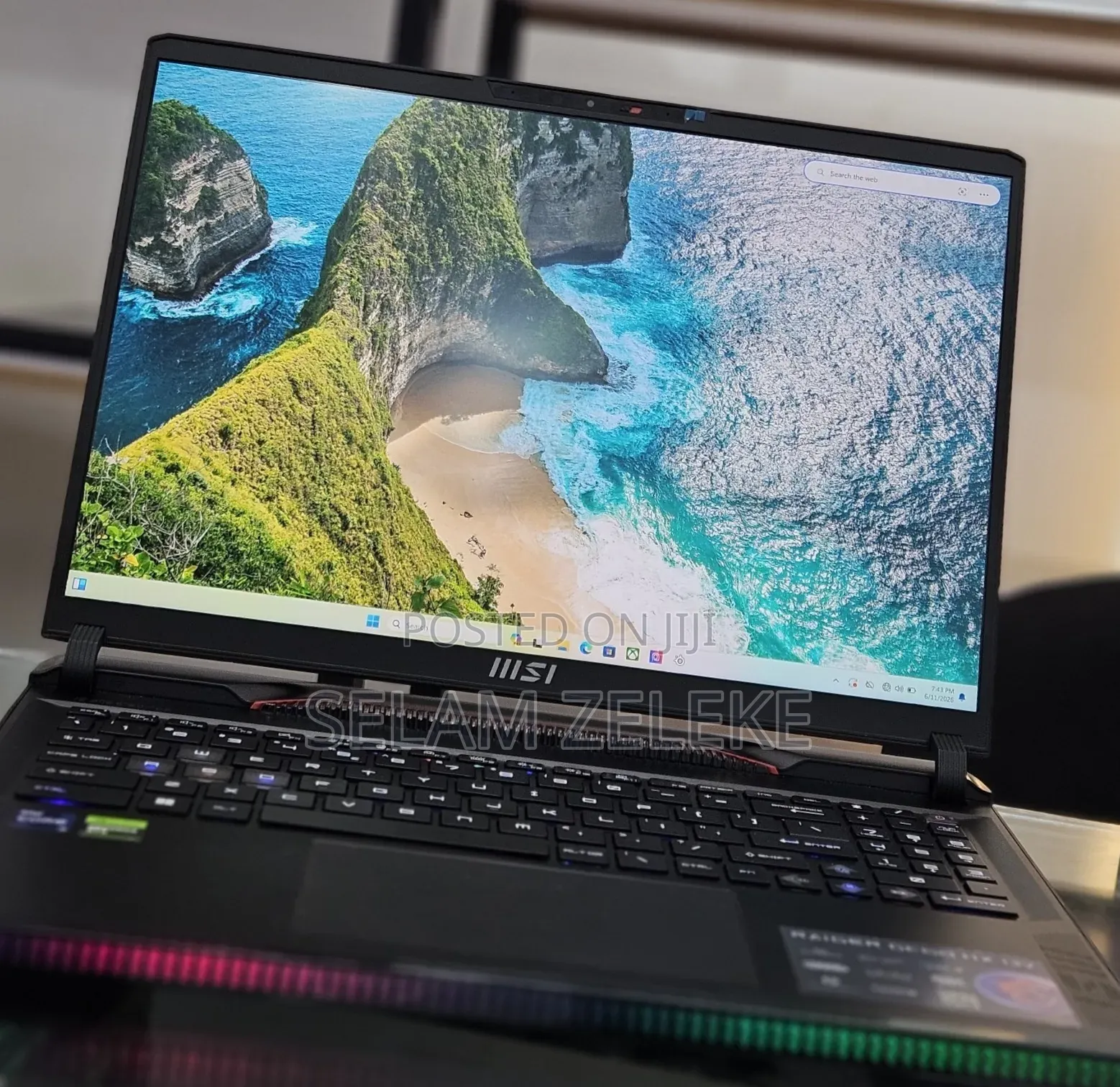 New Laptop MSI 32GB Intel Core i9 SSD 1T