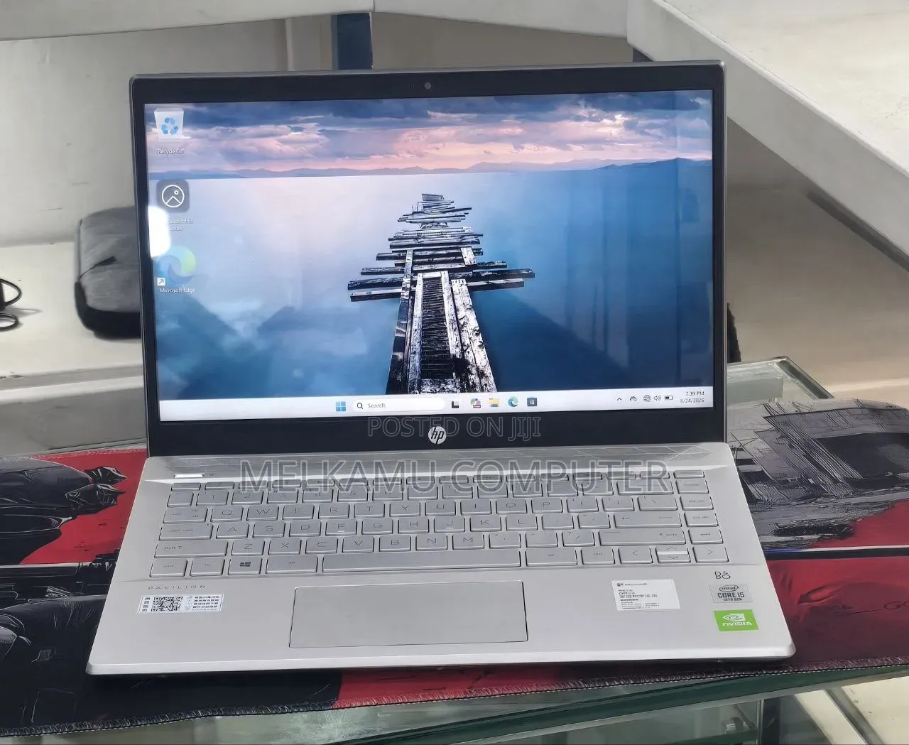 New Laptop HP Pavilion 14 8GB Intel Core i5 SSD 512GB