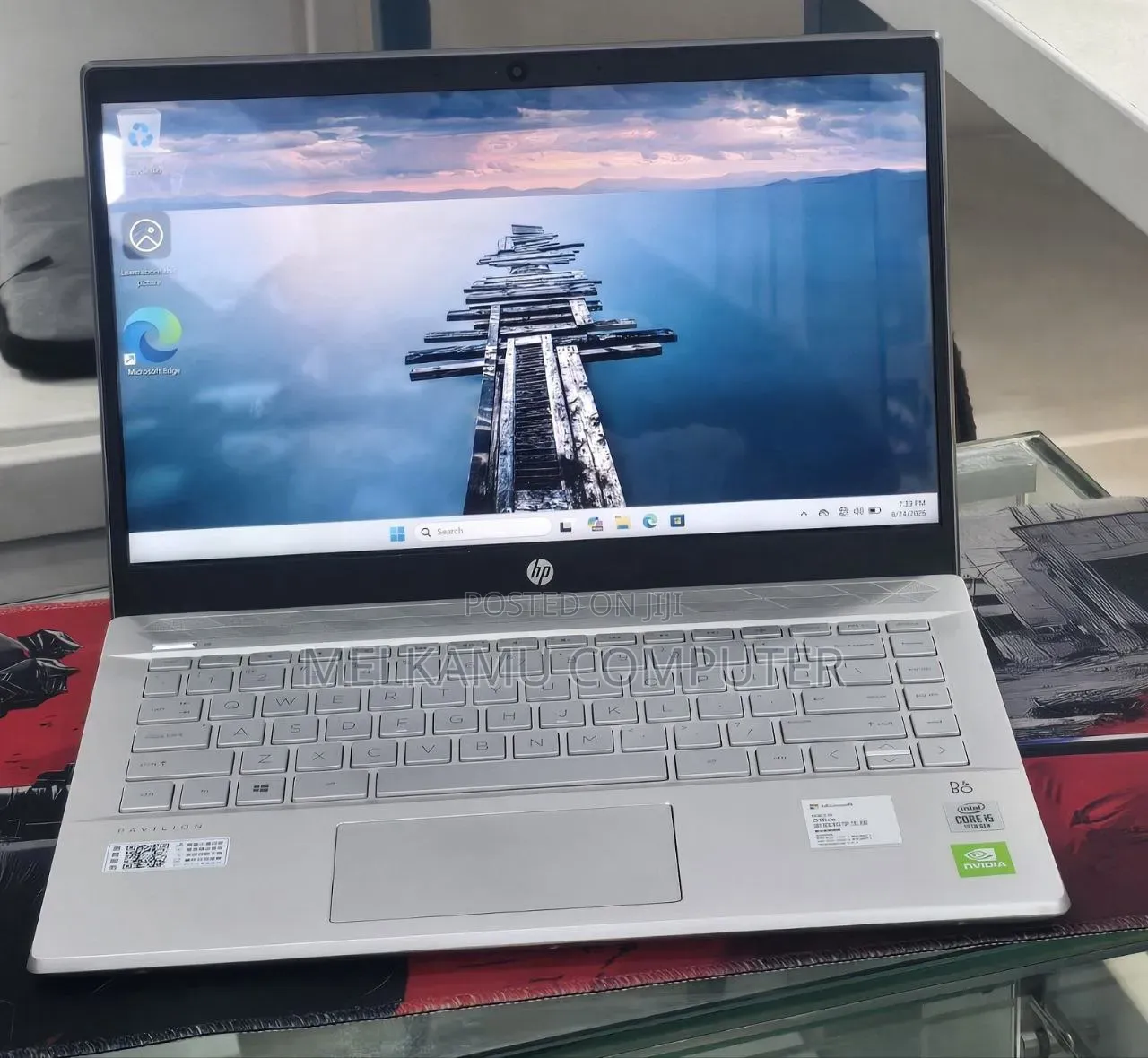 New Laptop HP Pavilion 14 8GB Intel Core i5 SSD 512GB