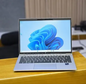 New Laptop HP EliteBook 830 16GB Intel Core i7 SSD 512GB