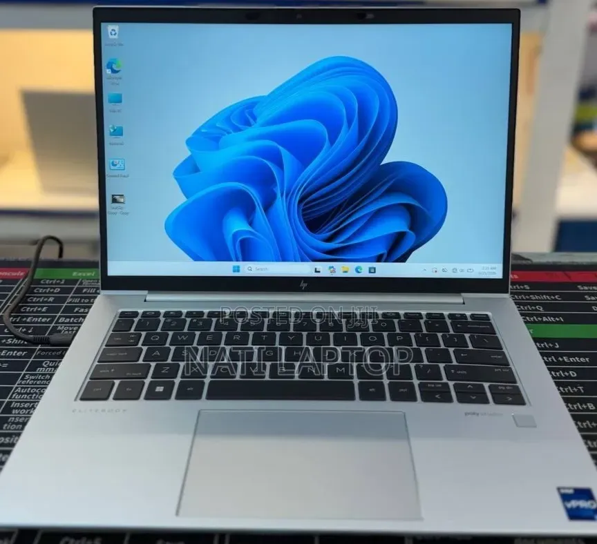 New Laptop HP EliteBook 840 G10 16GB Intel Core i7 SSD 512GB