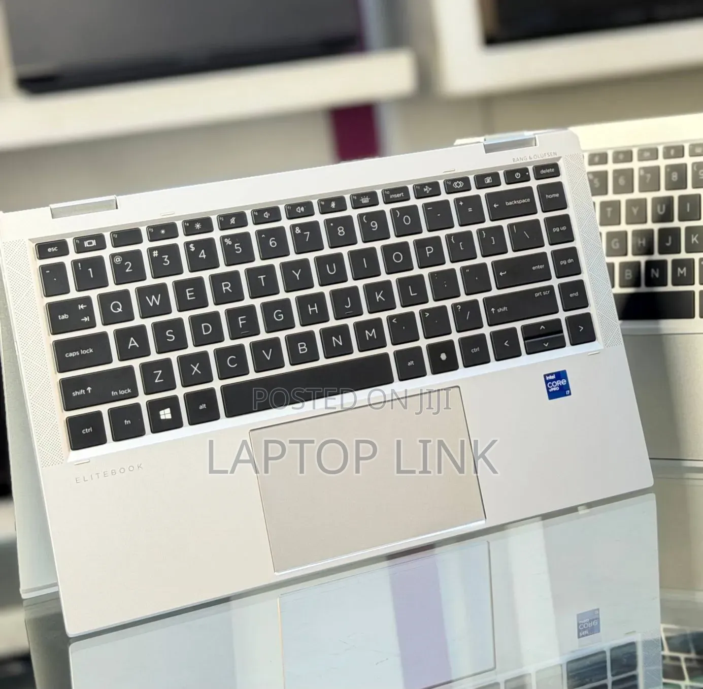 New Laptop HP EliteBook 1040 G8 16GB Intel Core i7 SSD 512GB