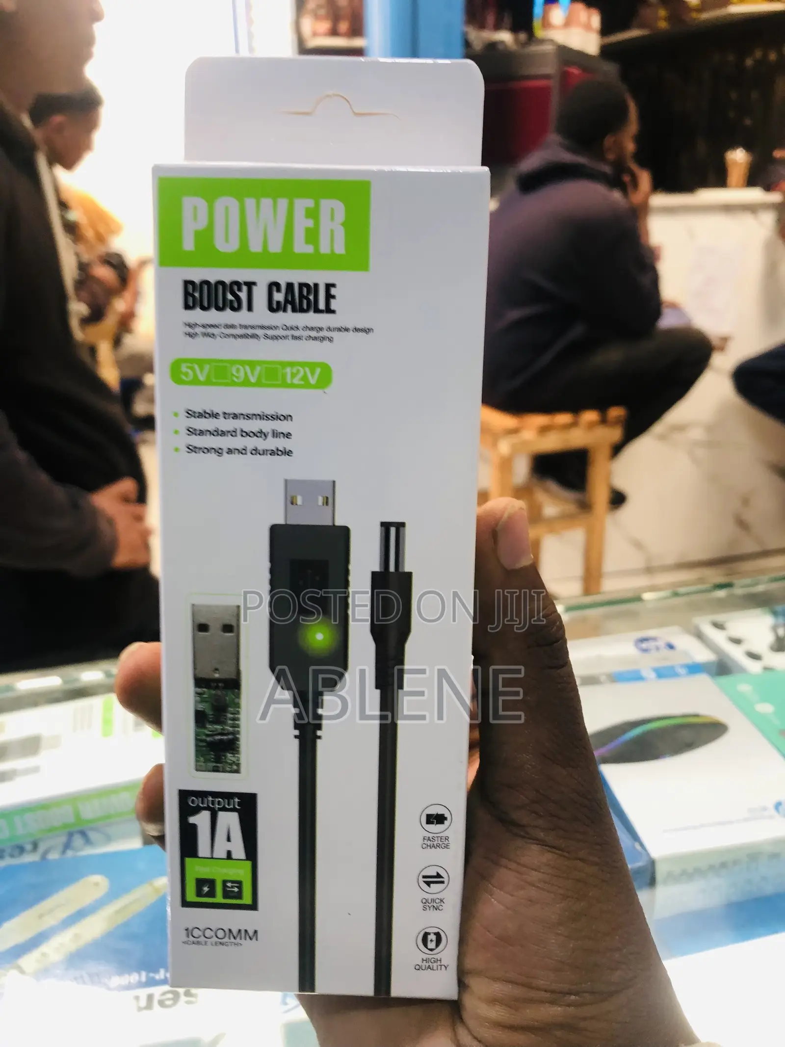 Power Boost Cable That Converts Wi-Fi Routers From a Power Bank