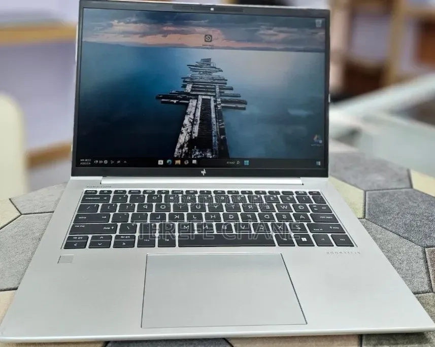 New Laptop HP EliteBook 840 G9 16GB Intel Core i7 SSD 512GB