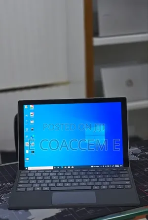 New Laptop Microsoft Surface 16GB Intel Core i5 SSD 256GB