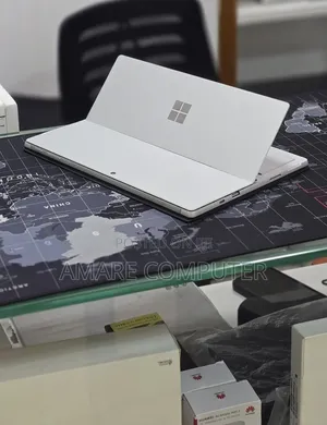 New Laptop Microsoft Surface Pro 7+ 16GB Intel Core i5 SSD 256GB