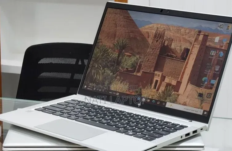 New Laptop HP EliteBook 840 G8 16GB Intel Core i7 SSD 512GB