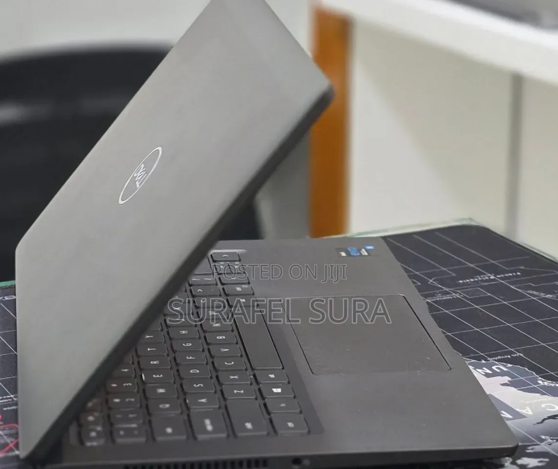 New Laptop Dell Latitude 7420 16GB Intel Core i5 SSD 512GB