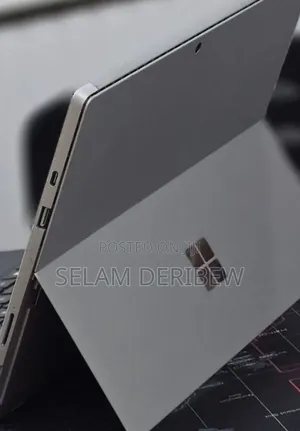 New Laptop Microsoft Surface Pro 7 16GB Intel Core i5 SSD 256GB