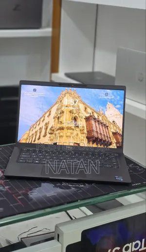 New Laptop Dell Latitude 7420 16GB Intel Core i5 SSD 512GB