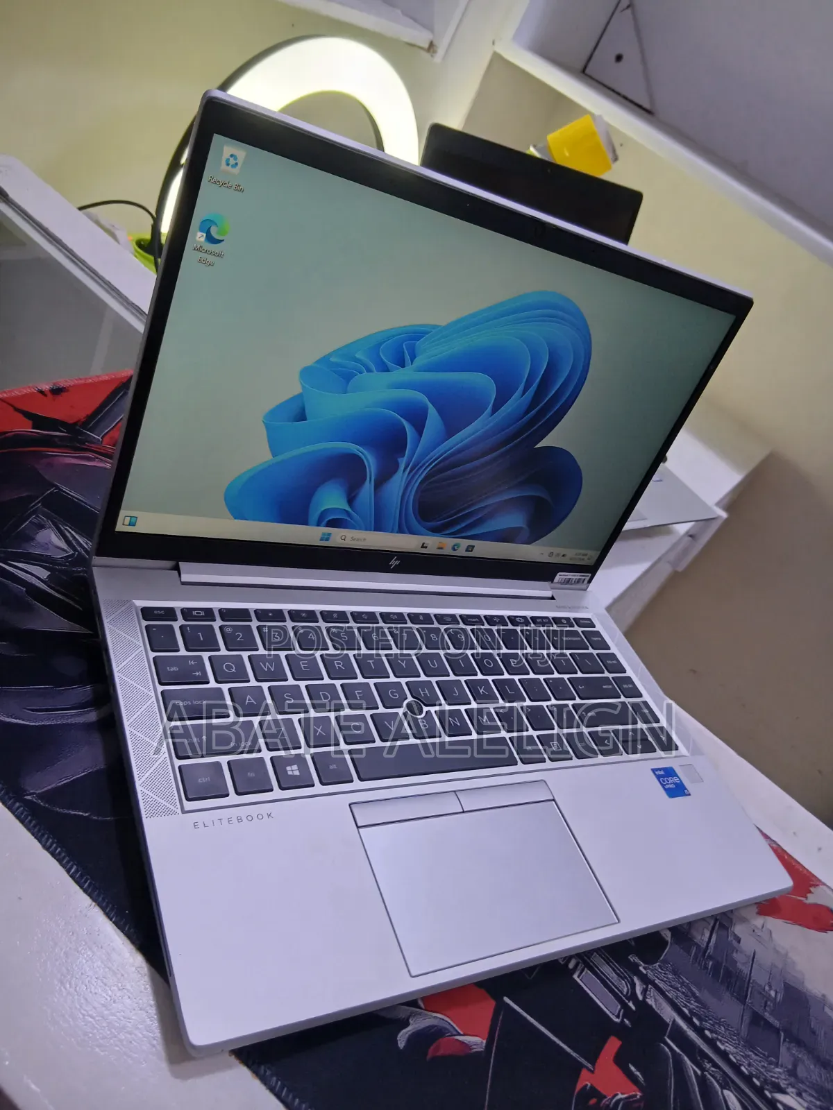 New Laptop HP EliteBook 840 G8 16GB Intel Core i5 SSD 512GB