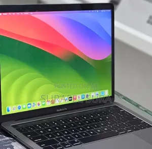 New Laptop Apple MacBook Pro 2020 M1 16GB Apple M1 Pro SSD 512GB